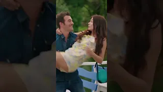 لحظات رومانسية رائحة الفاراولة Shorts 