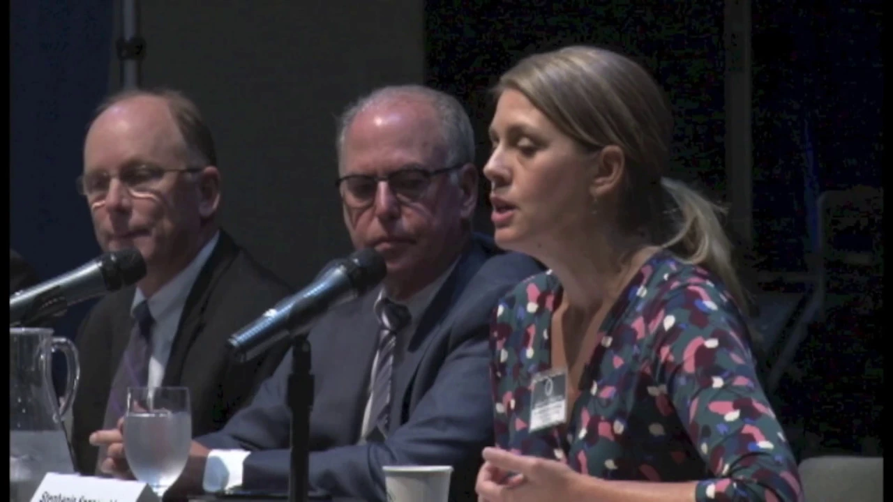 Community Dialogues - Obamacare: Mend it or end it?