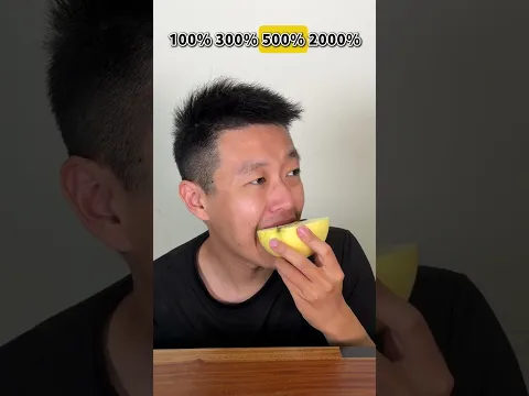 Giant Apple vs. Tiny Apple: Which Tastes Better?