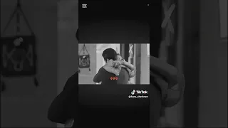 ليه يلوموني الناس علا حبي الحب اهتمام ولهفه وحب اشتراك اكسبلور Subscribe Shortvideo  ليه يلوموني الناس علا حبي الحب اهتمام ولهفه وحب اشتراك اكسبلور Subscribe Shortvideo