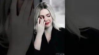 بكاء الممثلات التركيات حزين على أغنية تركية لقد قتلت زهرتي  بكاء الممثلات التركيات حزين على أغنية تركية لقد قتلت زهرتي