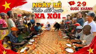 Quanglinhvlogs || Ngày Lễ Trên Đất Nước Xa Xôi - Trọn Niềm Vui và Món Quà Ý Nghĩa.