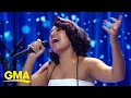 Download Lagu RAYE performs 'Oscar Winning Tears' on 'GMA' | GMA