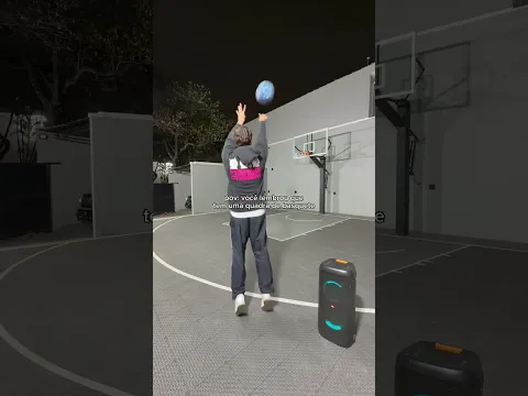 POV: você lembrou que tem uma quadra de basquete 🏀 #basquete