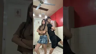 جاي ترقص على ترند اغنية جيني الجديدةلايك او متابعة بليز ياعيوني 