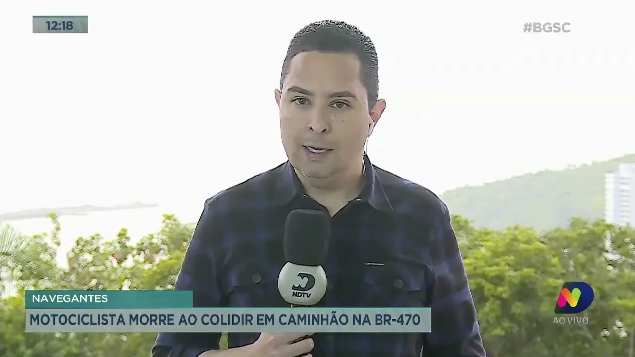 Navegantes: motociclista morre ao colidir em caminhão na BR-470