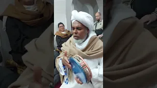 الشيخ شاذلي ياشاذلى يا شاذلى يا أبا الحسن عطفا على حال الضعيف المبتلى 