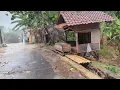 EXTREME WEATHER ⛈️⚡ MOST INTENSE HEAVY RAIN & WINDSTORM ⛈️🌪 WALKING IN AN INDONESIAN VILLAGE 🌪⚡🌪⛈️