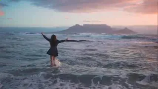 يا ساكني مطروح جنية فى بحركم دندنها