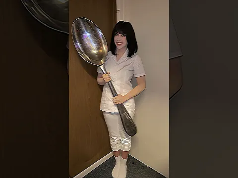 Tanya and her spoon 👀