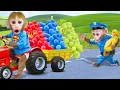 Download Lagu Monyet Bon Bon Imut makan pisang di taman dan membuat permen berwarna-warni di rumah