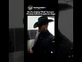 Download Lagu Ne-Yo singing “Mutt” by Leon Thomas before he gets on stage