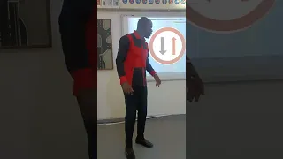 Tema: Sinais de Cedência de passagem