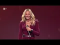 Download Lagu Robbie Williams - Forbidden Road (Live aus der Helene Fischer Show)