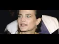 Terry Farrell Jadzia Dax Is Speaking In 1989