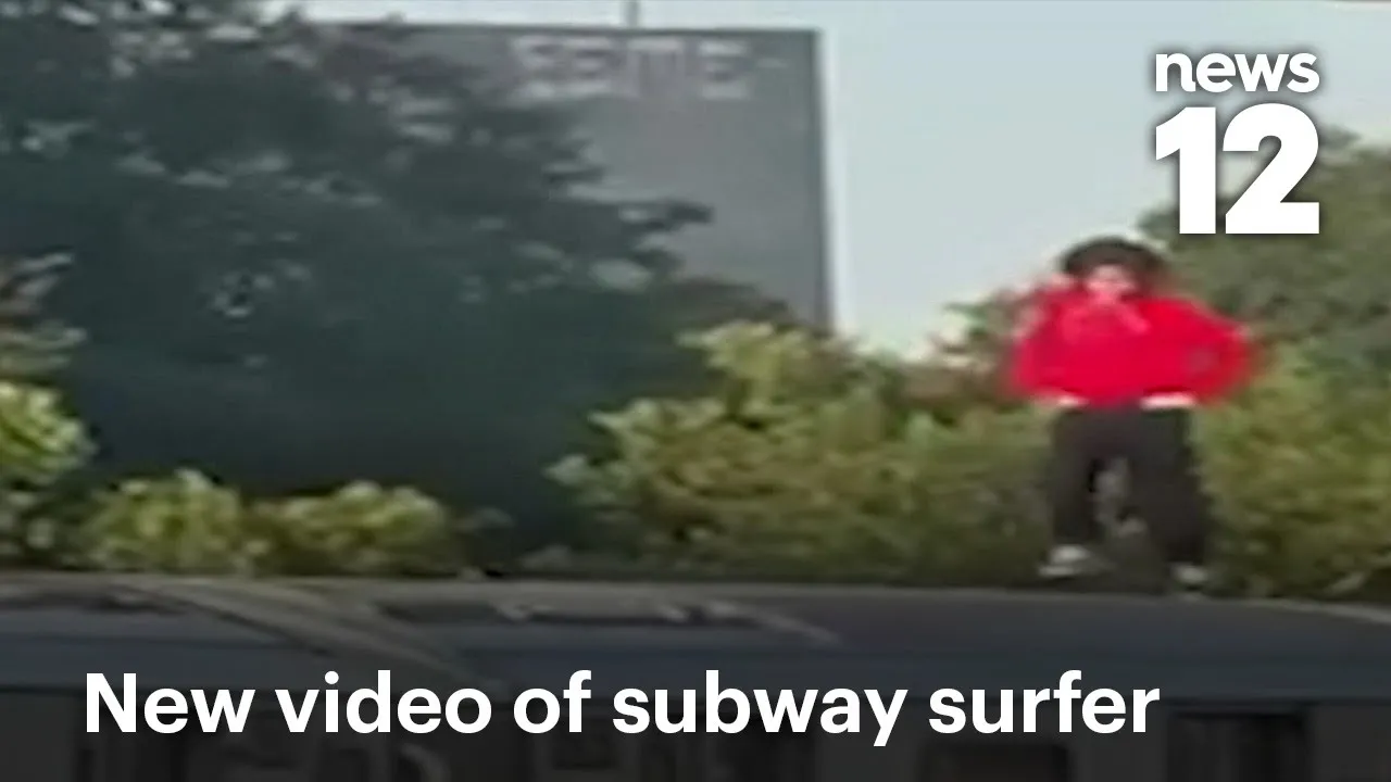 Subway surfer caught on camera at Bronx train station | News 12 Subway surfer caught on camera at Bronx train station | News 12