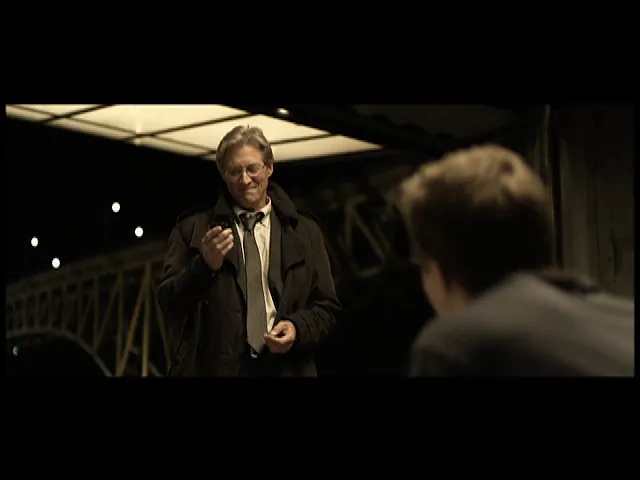 TRON: Legacy | Featurette 'Relazioni'