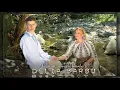 Download Lagu Delia Barbu - Au, că mi-a crescut băiatu’ (Videoclip Oficial)