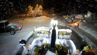 Cleaning Curbs With MetalPless Plow and Cat 926M Wheel Loader