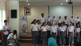 Download PADUS SMA 2 Bandung 08 Nov 17 ( Yamko Rambe Yamko Covering) MP3