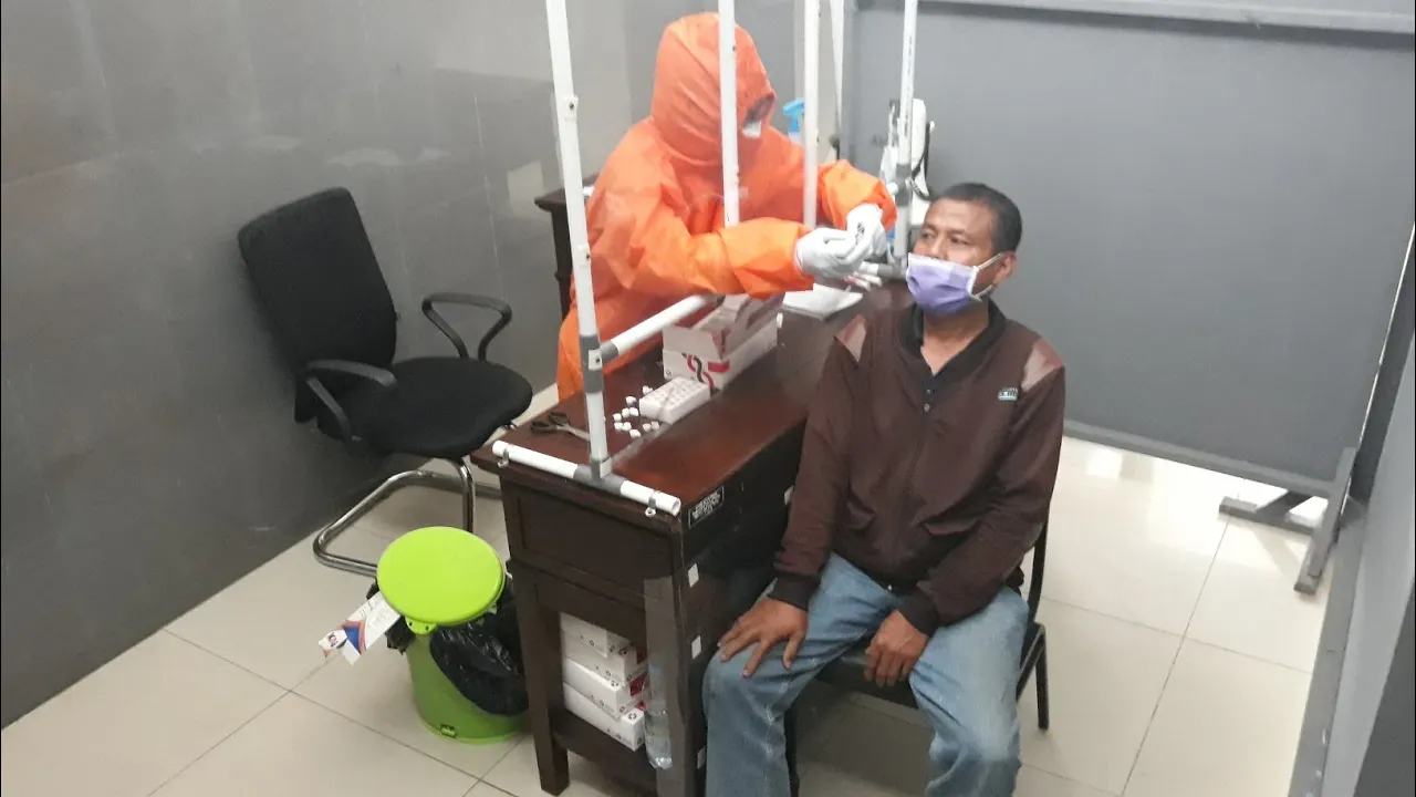 Rapid Test Sebelum Sekolah Tatap Muka di Solo #Solo #rapitest #sekolahtatapmuka.. 