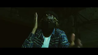 La R - JOHN WICK