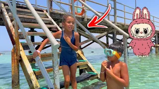 بنت صغيرة تنقذ لابوبو من الغرق شوف حصل أية 