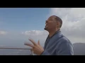 Jaida Essence Hall look over there meme