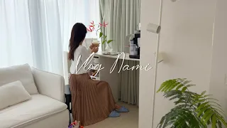 早起きする休日｜秋晴れの日に家にこもって家具を移動する休日のおこもりルーティン Japan VLOG