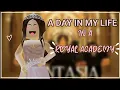 A day in my life in a royal academy FANTASIA ROBLOX