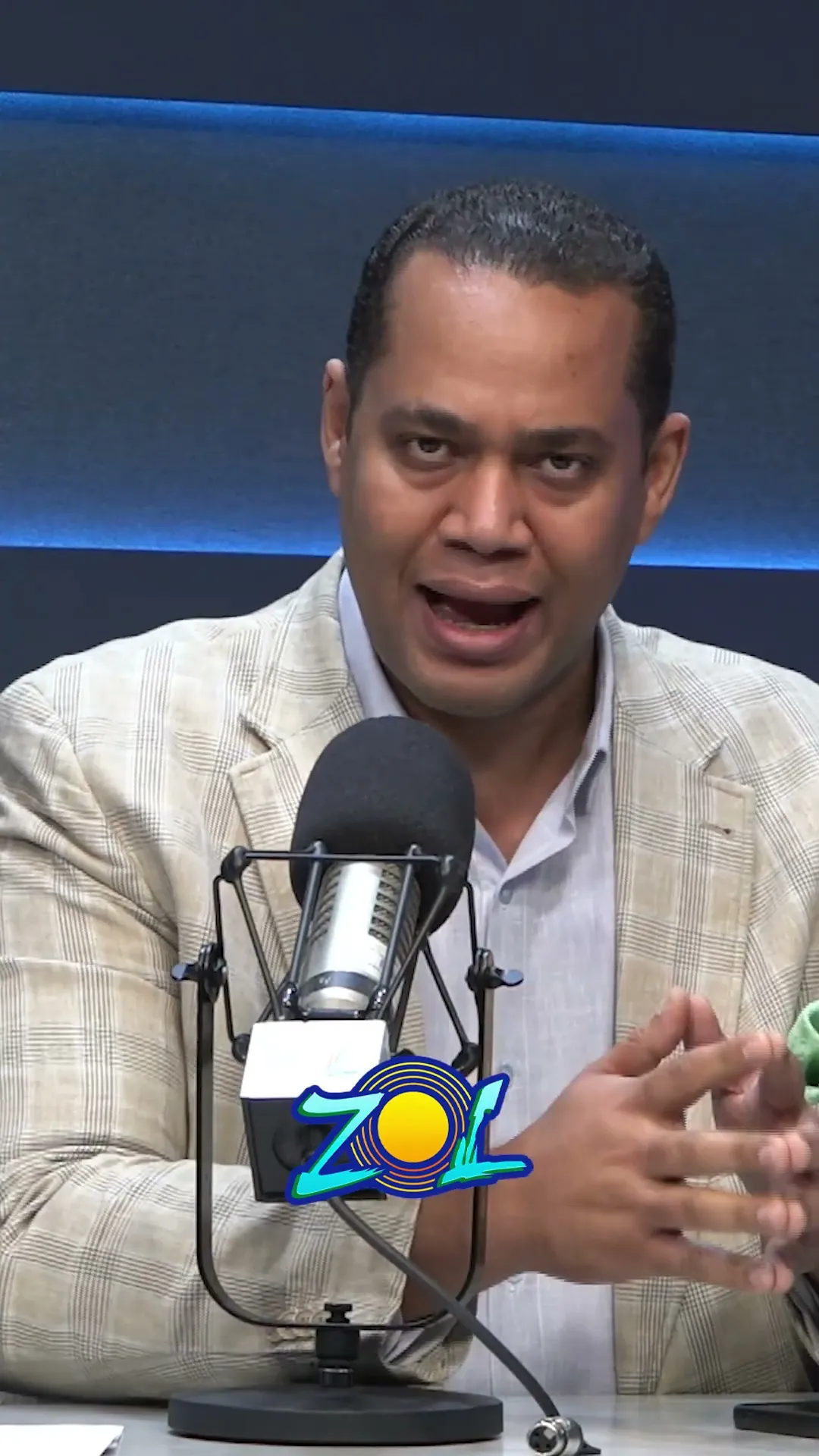 EL PRM USO TODO PARA GANAR Y MANTENERSE