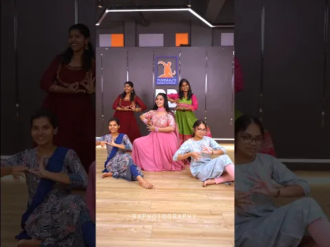 மங்கை வந்தவுடன் மறைந்து கொள்ளுவது மாயகண்ணன் வழக்கம் 💘🪈| Gayathri From Aminjikarai