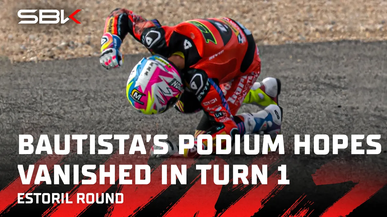 WATCH: Bautista crashes out of P3 in the last stages of Race 2 🥲 | 2026 #EstorilWorldSBK 🇵🇹