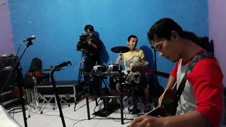 familys group siap siap latihan malam ke tiga di bulan puasa