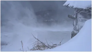 أصوات العاصفة الثلجية المتجمدة في نهاية المطاف للنوم عويل الرياح والثلج بصوت عال ليلة عاصفة 