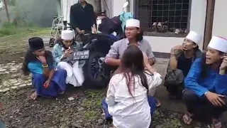 Viral!!  Nadzom Alfiyah Ibnu Malik (Versi Buruh Tani) Awas Ikut Goyang