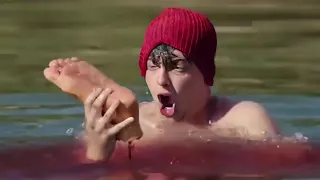 مجموعة شباب بينزلوا المياه ولكنهم بيطلعوا من غير رجلهم Zombeavers  مجموعة شباب بينزلوا المياه ولكنهم بيطلعوا من غير رجلهم Zombeavers