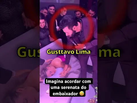 Gusttavo Lima encontra BELA ADORMECIDA no show..