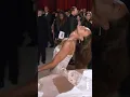 Download Lagu Zoe Saldaña does an EPIC spin!! 😮 #zoesaldana #oscars #livefrome #glambot  #bts #actress