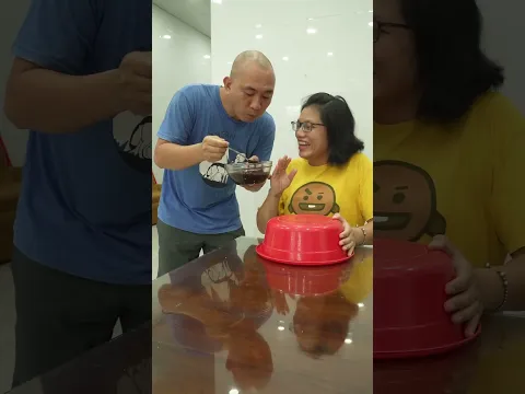 BiBoBen Family | Cô ấy bị lừa lấy mất bát chè rồi