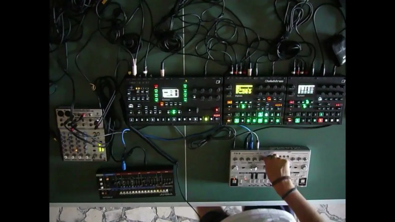 Dead on Arrival [Syntakt, Octatrack, Digitakt, TD3]