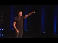 Download Lagu Rayen Panday - Een bedankje is op z’n plaats (Fenomeen)