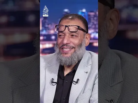 شيعي : علي كان يصلي بقرآن محرف🫥🫥