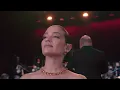 Natalia Jiménez - Deja Que Salga la Luna (En Vivo - Official Video)