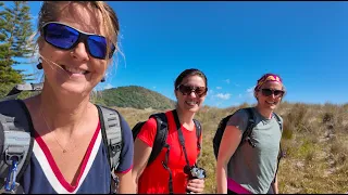Hiking Bream Headland Loop Track in New Zealand – Ep. 220