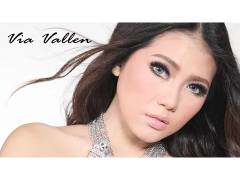 Download MP3 Via Vallen - Secawan Madu (Official Lyric Video)