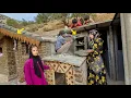 Download Lagu Rain, smiles of praise and a Nomadic Mother's efforts to build a shelter