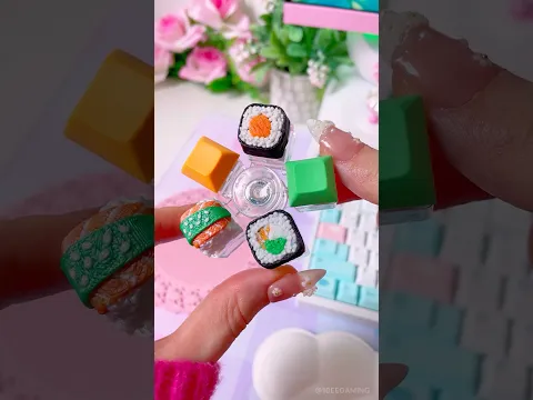 Fidget Spinner CLICKER! π€π 10eegaming #asmr #fidget #fidgettoys #asmrsounds #temu #keycaps #kawaii