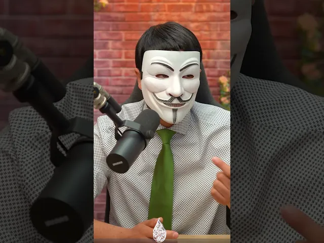 المعمم محمد علي الحسيني يهـ ـجر امام قبر النبي صل الله عليه واله فيأتيه الرد من المتشيع