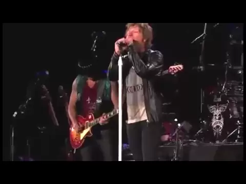 Download MP3 Bon Jovi - This Ain't A Love Song (Lisbon 2011)